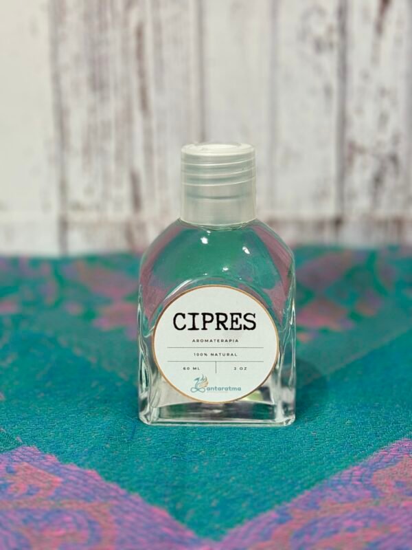 Aceite esencial de Ciprés de 60 ml.